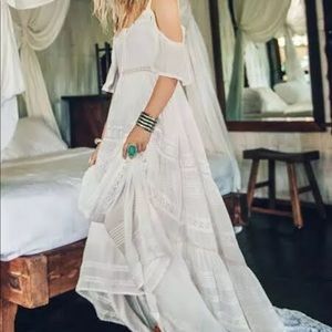 Spell and the Gypsy Designs Bride Elizabeth Gown